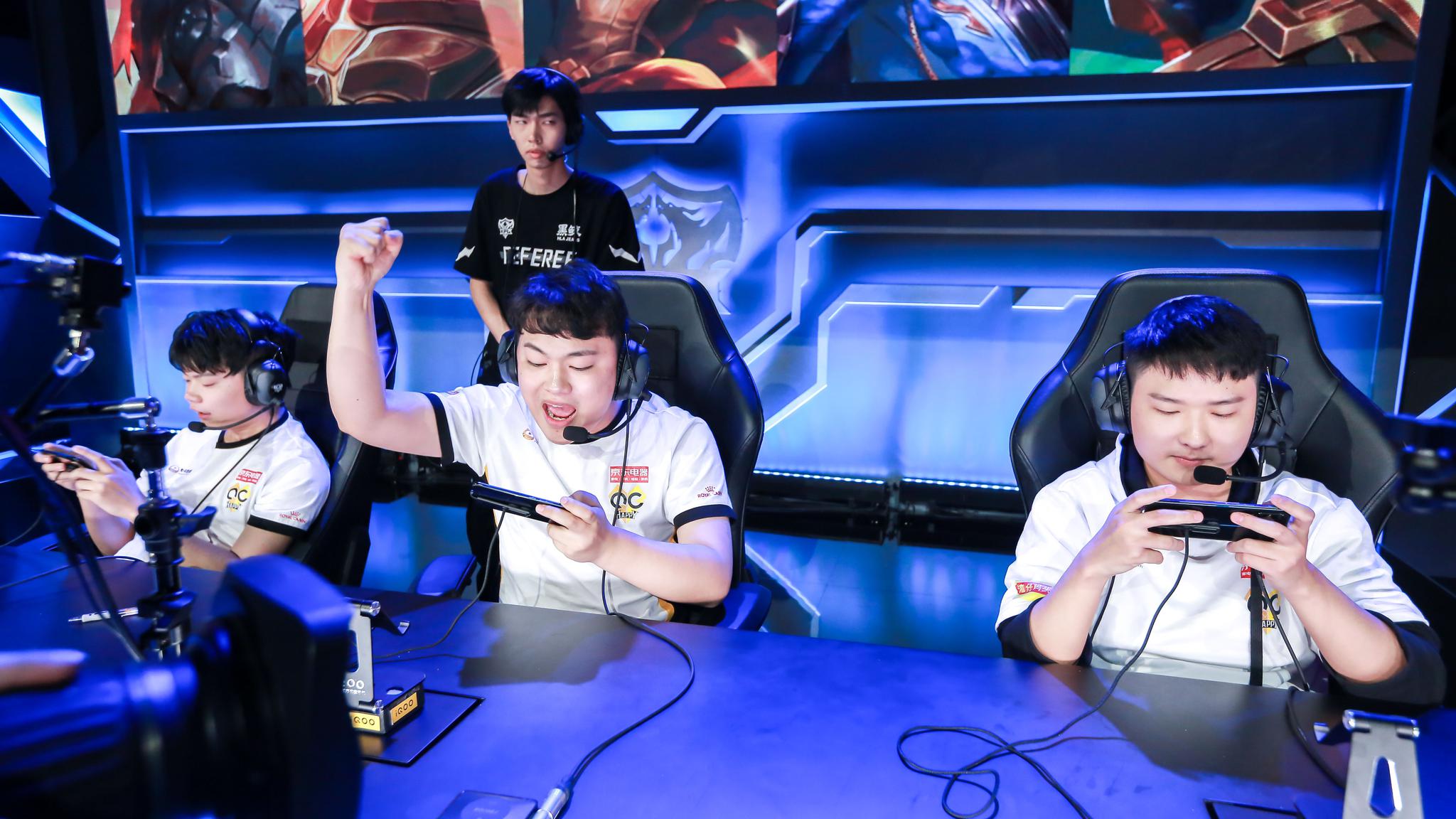 JDG vs LNG 你是什么FMVP 顶级双C决赛峡谷争锋